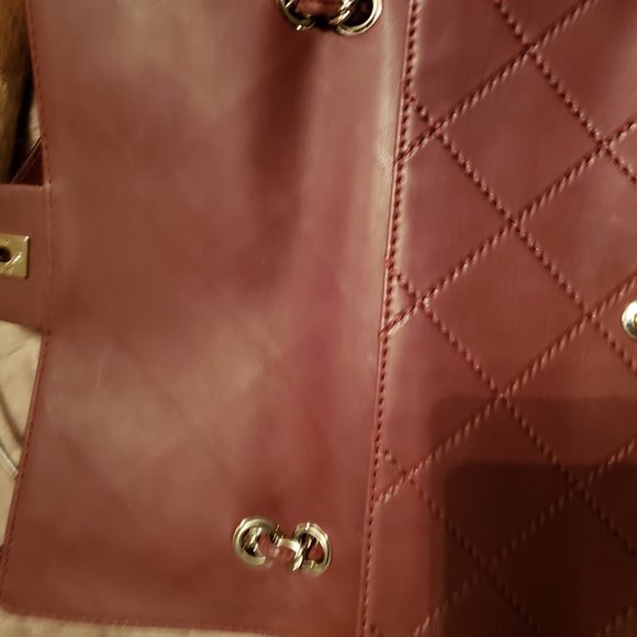 CHANEL  25 Quilted Silver Hardware Lamb Burbundy - Picture 5 of 14